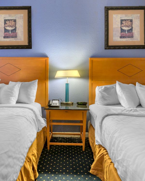 Inn At Lebanon