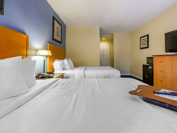 Inn At Lebanon